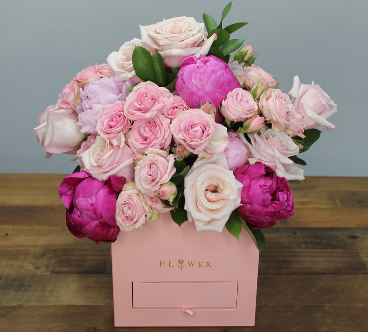 The Pink Passion Love Box w/ Chocolates